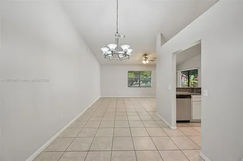 285 SE Volkerts Terrace Port St. Lucie FL 34983