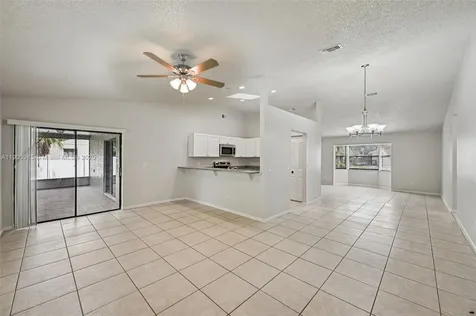 285 SE Volkerts Terrace Port St. Lucie FL 34983