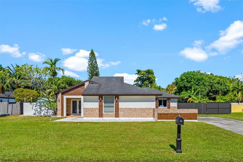 15281 SW 153rd Street Miami FL 33187