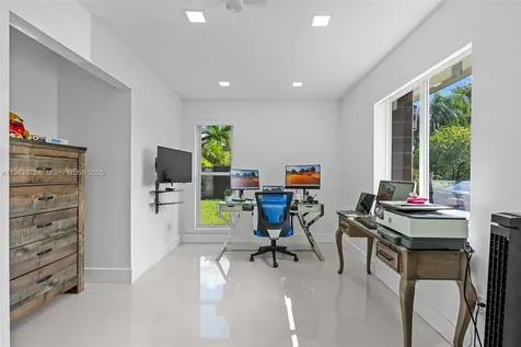 15281 SW 153rd Street Miami FL 33187