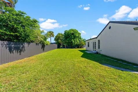 15281 SW 153rd Street Miami FL 33187