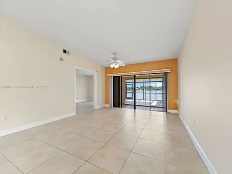 19233 NW 64th Court Hialeah FL 33015
