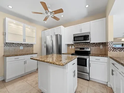 19233 NW 64th Court Hialeah FL 33015