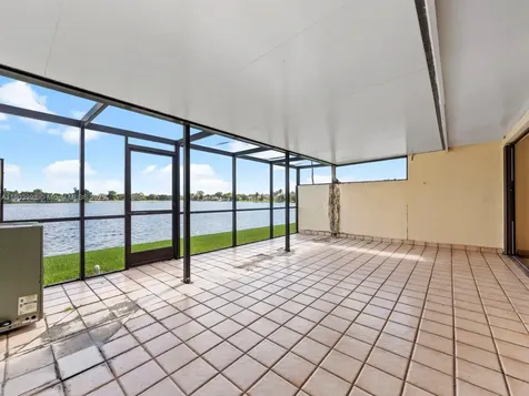 19233 NW 64th Court Hialeah FL 33015