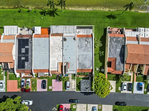 19233 NW 64th Court Hialeah FL 33015
