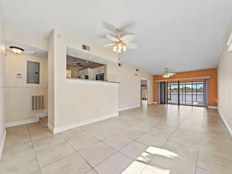 19233 NW 64th Court Hialeah FL 33015