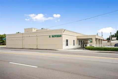 291 NW 37th Avenue Miami FL 33125