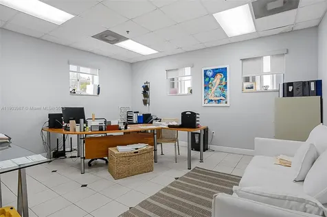 291 NW 37th Avenue Miami FL 33125