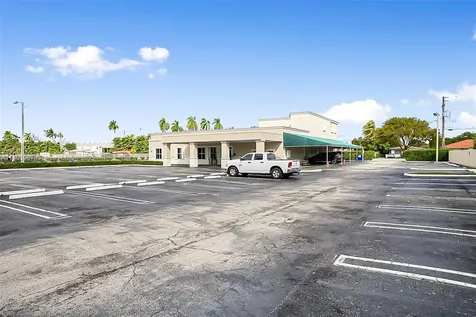 291 NW 37th Avenue Miami FL 33125