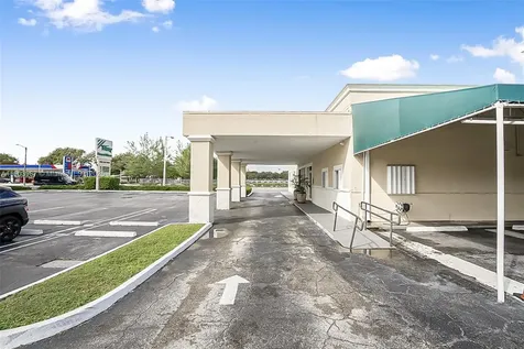 291 NW 37th Avenue Miami FL 33125