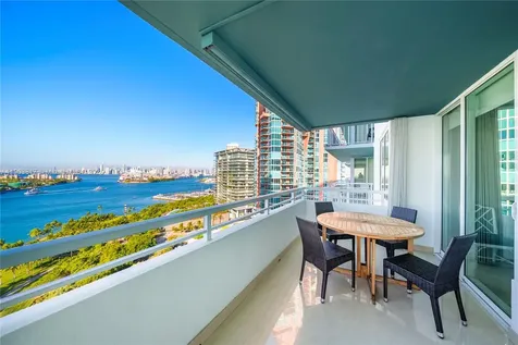400 S Pointe Drive Miami Beach FL 33139