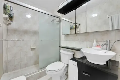 3661 SW 9th Terrace Miami FL 33135