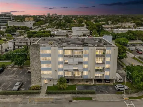3661 SW 9th Terrace Miami FL 33135