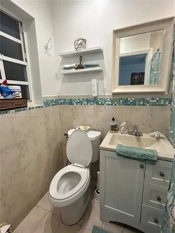 6341 E 6th Avenue Hialeah FL 33013