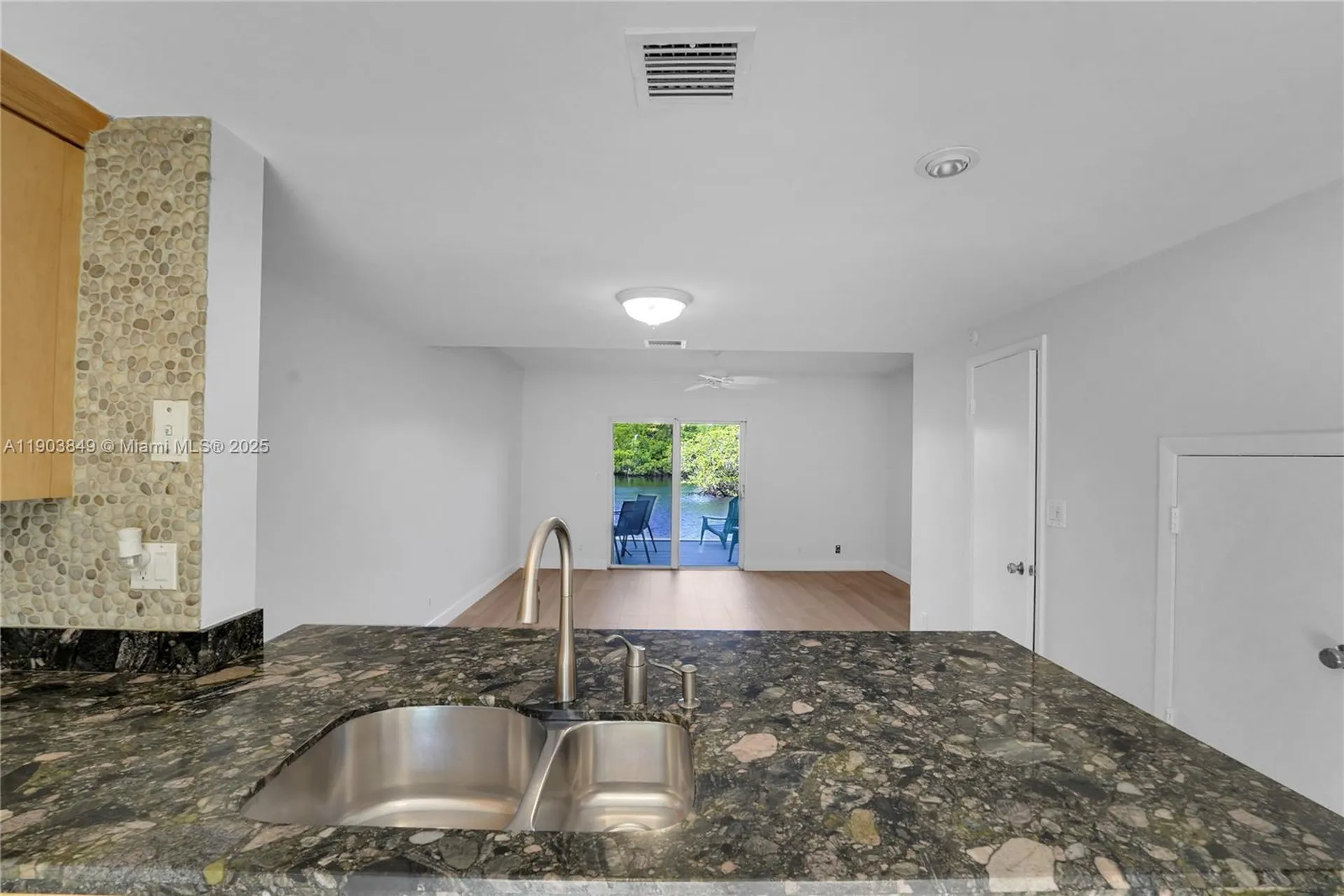 1897 NE 15th Avenue Fort Lauderdale FL 33305