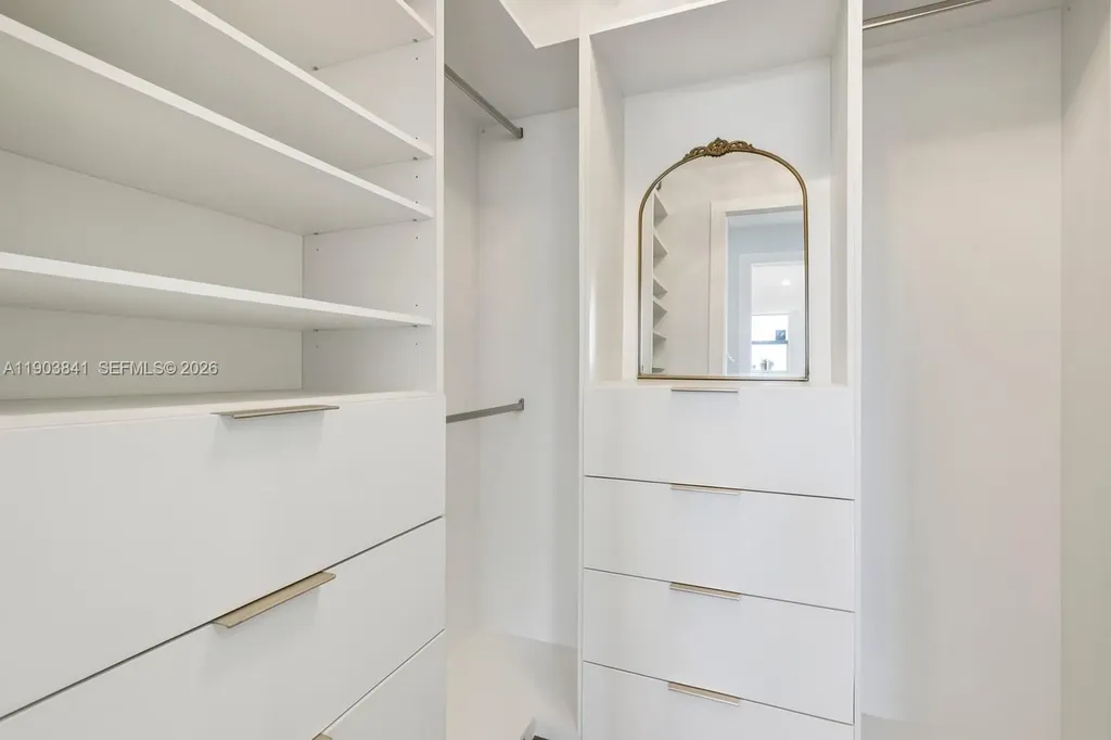 909 NE 16th Terrace Fort Lauderdale FL 33304