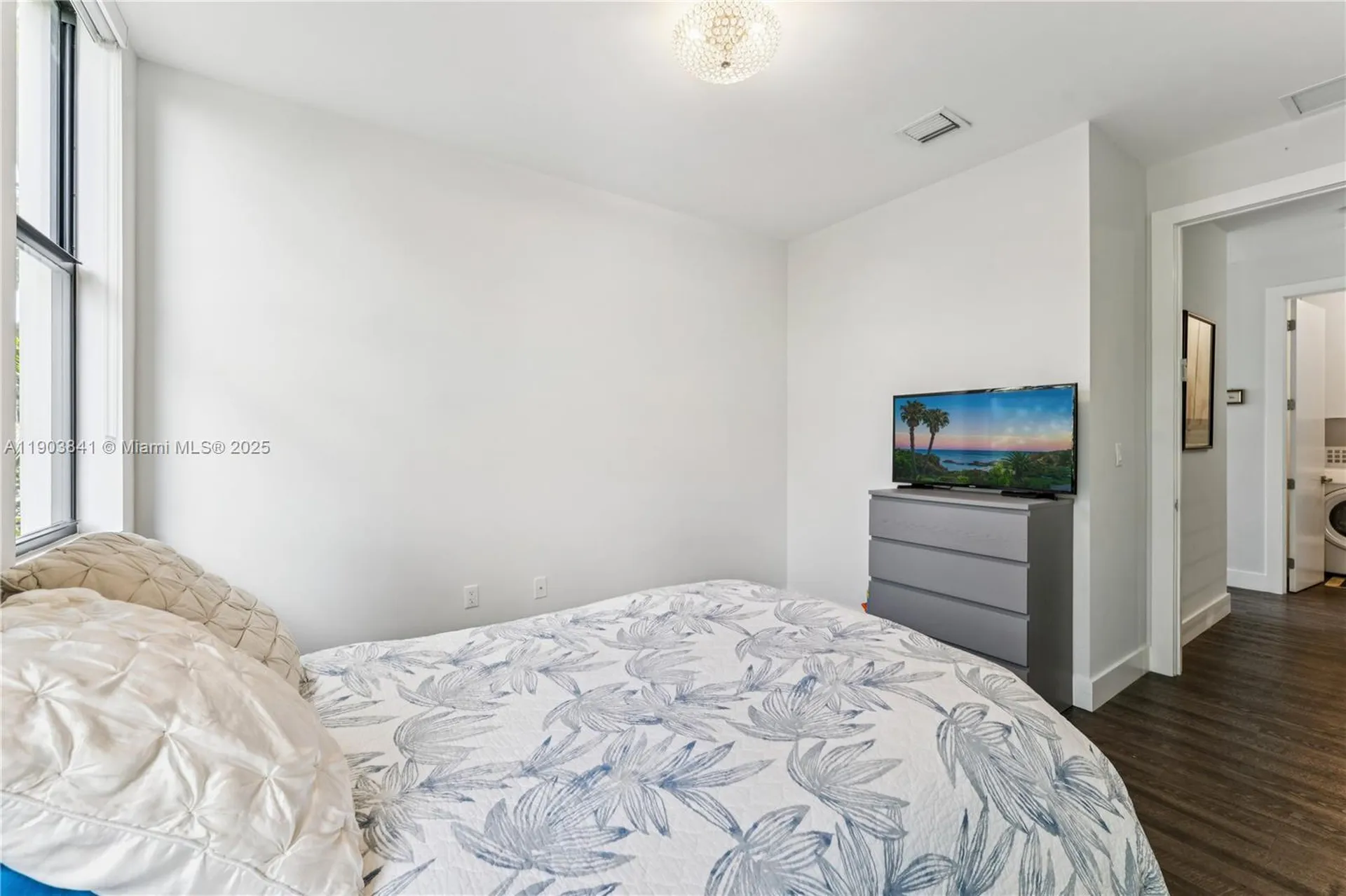 909 NE 16th Terrace Fort Lauderdale FL 33304