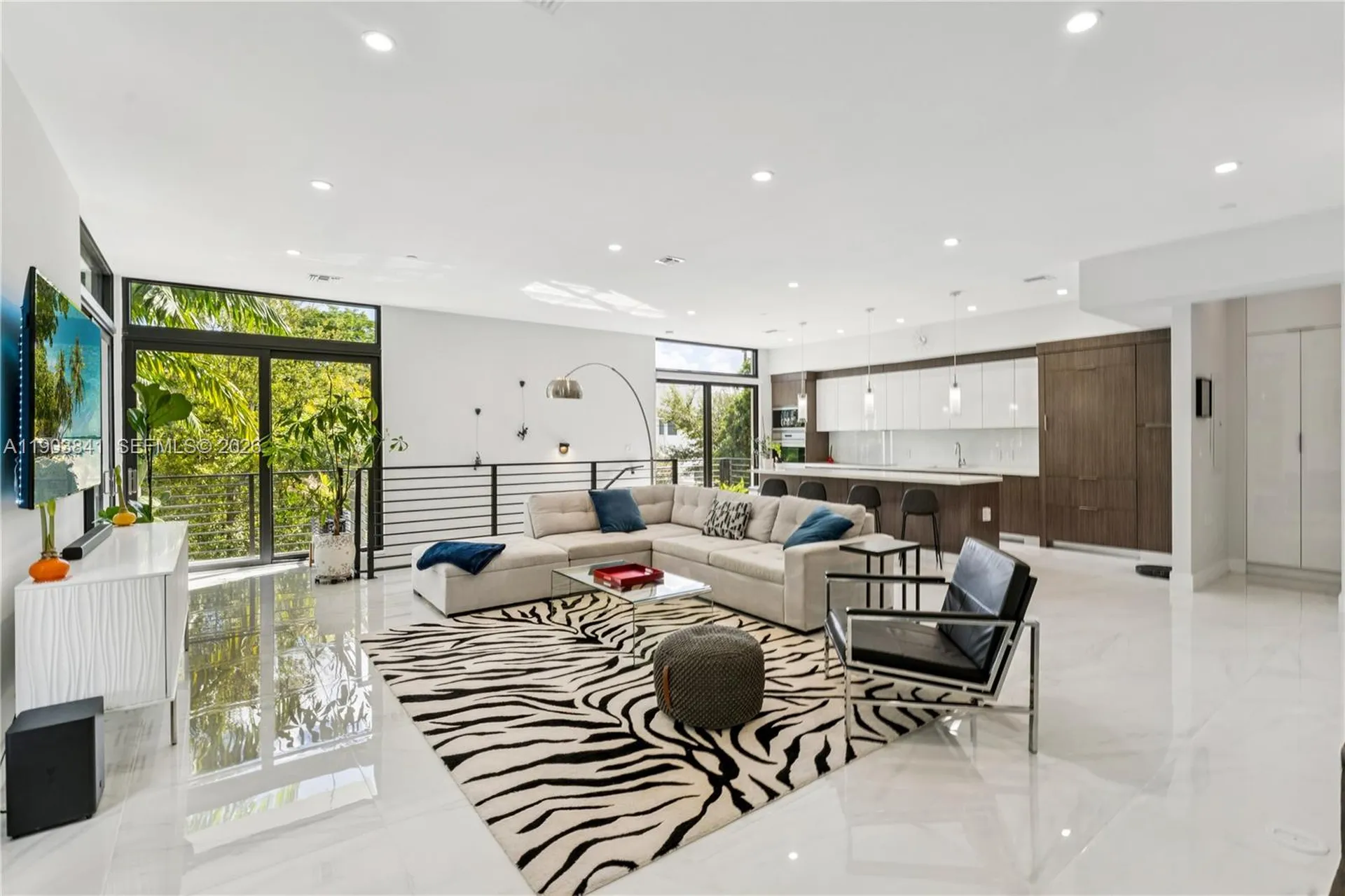 909 NE 16th Terrace Fort Lauderdale FL 33304