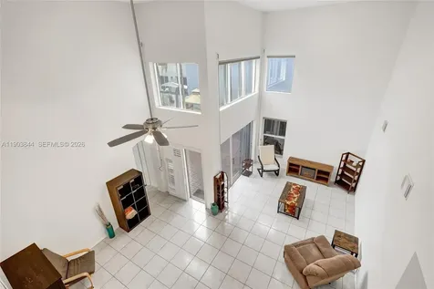 1046 Satinleaf Street Hollywood FL 33019