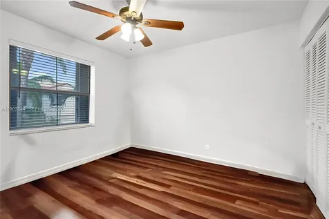 1046 Satinleaf Street Hollywood FL 33019