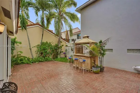 1046 Satinleaf Street Hollywood FL 33019