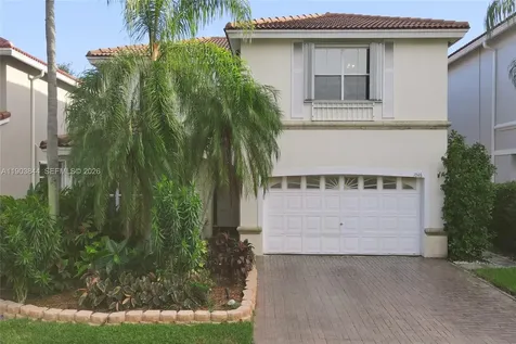 1046 Satinleaf Street Hollywood FL 33019