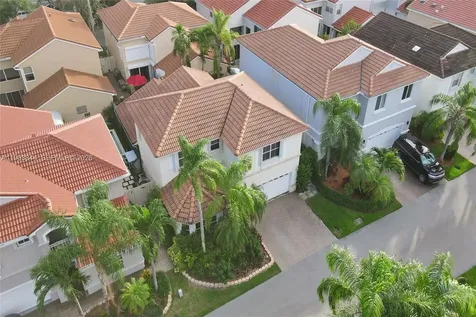 1046 Satinleaf Street Hollywood FL 33019