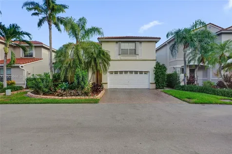 1046 Satinleaf Street Hollywood FL 33019