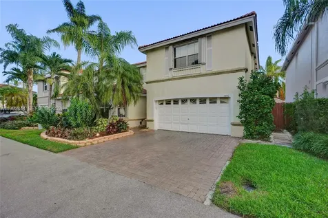 1046 Satinleaf Street Hollywood FL 33019