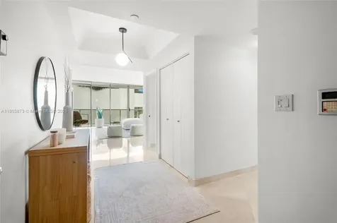 20281 E Country Club Drive Aventura FL 33180
