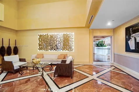 20281 E Country Club Drive Aventura FL 33180