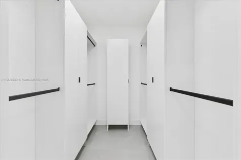 19511 NE 18th Place Miami FL 33179