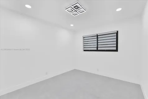 19511 NE 18th Place Miami FL 33179
