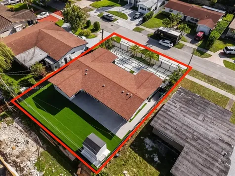 19511 NE 18th Place Miami FL 33179