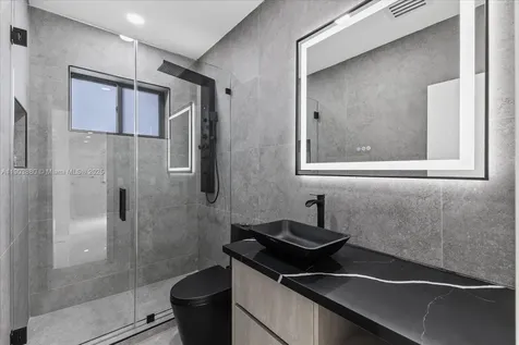 19511 NE 18th Place Miami FL 33179