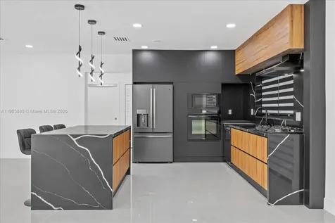 19511 NE 18th Place Miami FL 33179