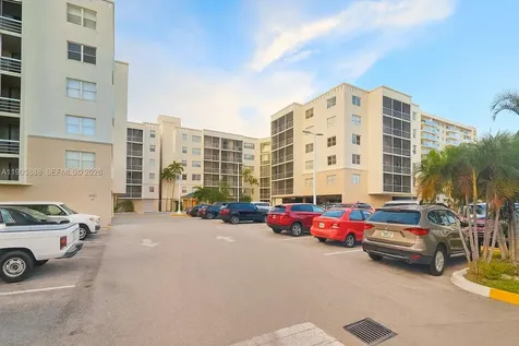 2821 N Miami Beach Boulevard North Miami Beach FL 33160