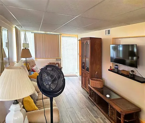 4208 S Shady Lane Boynton Beach FL 33436