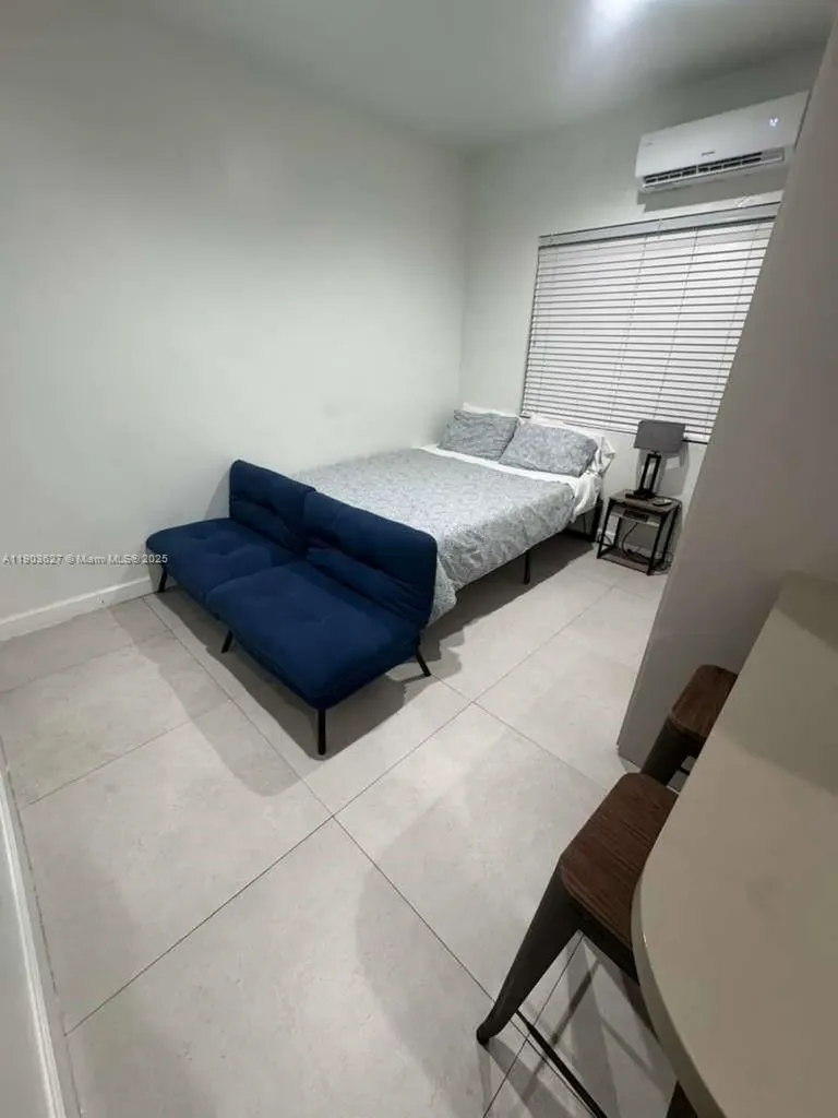 245 NE 33rd Street Miami FL 33137