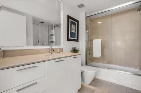 400 Alton Road Miami Beach FL 33139