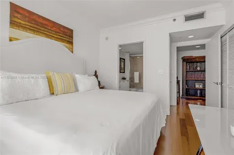 400 Alton Road Miami Beach FL 33139