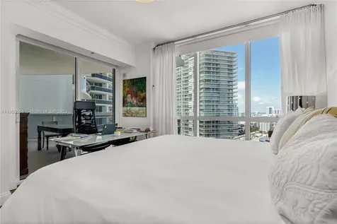 400 Alton Road Miami Beach FL 33139