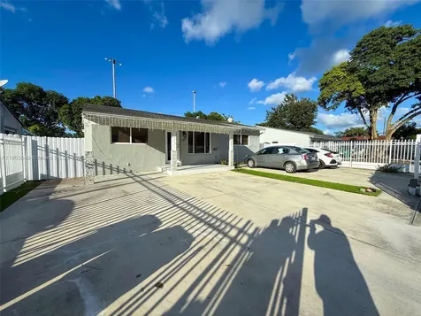 1545 NW 85th Street Miami FL 33147
