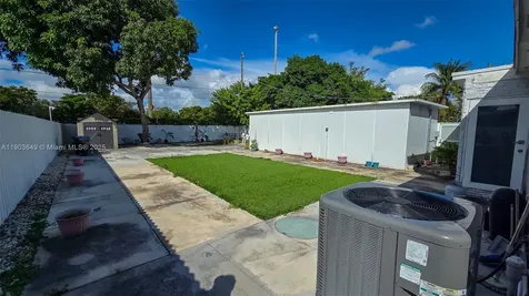 1545 NW 85th Street Miami FL 33147