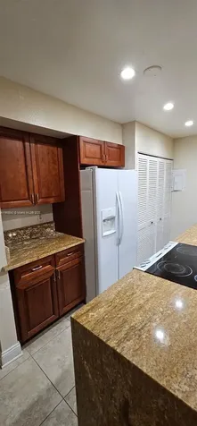 5352 NE 6th Avenue Oakland Park FL 33334