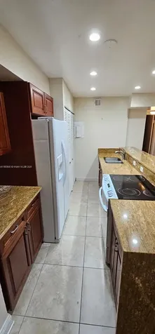 5352 NE 6th Avenue Oakland Park FL 33334