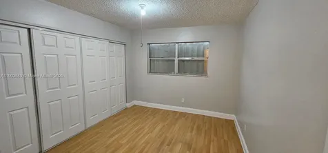 5352 NE 6th Avenue Oakland Park FL 33334