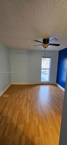 5352 NE 6th Avenue Oakland Park FL 33334