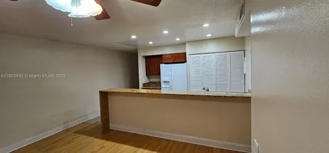 5352 NE 6th Avenue Oakland Park FL 33334