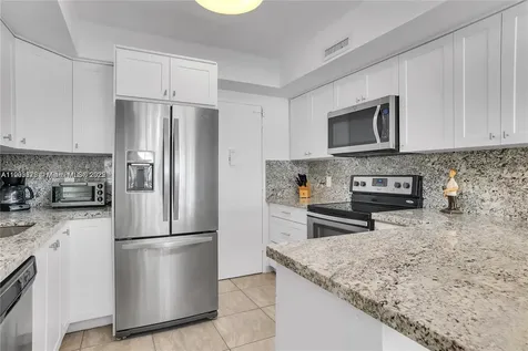 3505 S Ocean Drive Hollywood FL 33019